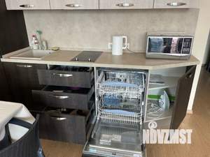 Студия квартира, посуточно, 44м2, 8/9 этаж