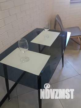 Студия квартира, посуточно, 40м2, 2/2 этаж