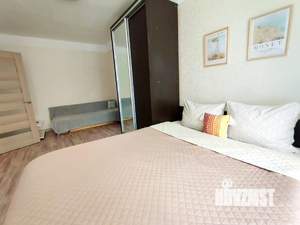 2-к квартира, посуточно, 50м2, 1/5 этаж