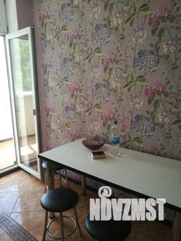 1-к квартира, посуточно, 49м2, 2/5 этаж