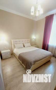 2-к квартира, посуточно, 47м2, 3/3 этаж