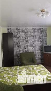 1-к квартира, посуточно, 42м2, 3/5 этаж