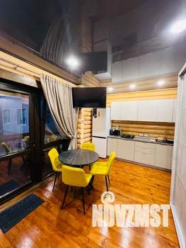 2-к квартира, посуточно, 35м2, 1/2 этаж