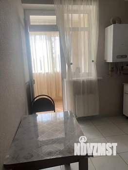1-к квартира, посуточно, 39м2, 3/5 этаж