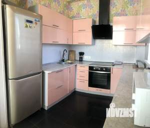 3-к квартира, на длительный срок, 93м2, 1/5 этаж