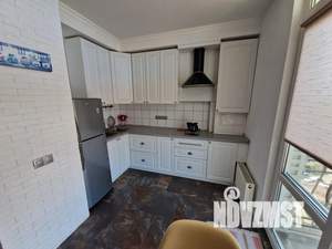 1-к квартира, посуточно, 43м2, 7/10 этаж