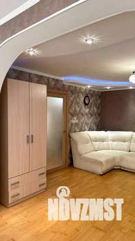 2-к квартира, посуточно, 50м2, 1/1 этаж