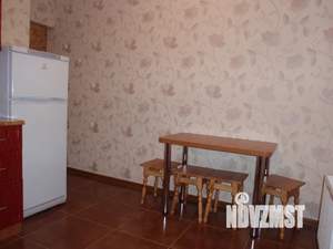 1-к квартира, посуточно, 48м2, 4/10 этаж