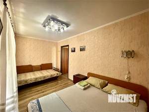 2-к квартира, посуточно, 41м2, 4/5 этаж