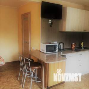 1-к квартира, посуточно, 27м2, 1/2 этаж