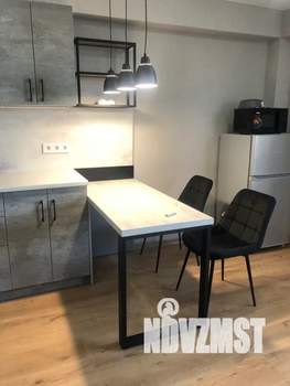 Студия квартира, посуточно, 32м2, 7/8 этаж