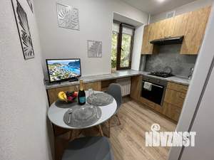 1-к квартира, посуточно, 33м2, 2/5 этаж