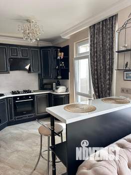 Студия квартира, посуточно, 40м2, 4/10 этаж
