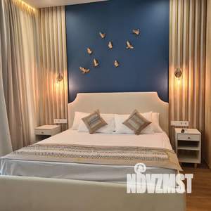 Студия квартира, посуточно, 52м2, 2/10 этаж