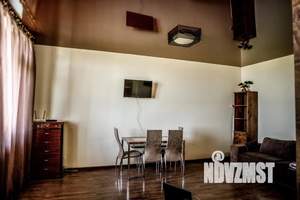 Студия квартира, посуточно, 42м2, 5/5 этаж