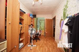 3-к квартира, вторичка, 61м2, 5/5 этаж