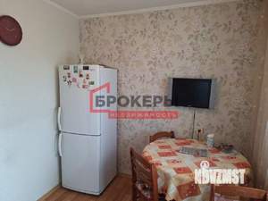 2-к квартира, вторичка, 52м2, 4/5 этаж