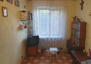 2-к квартира, вторичка, 58м2, 1/2 этаж