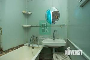 2-к квартира, вторичка, 49м2, 1/5 этаж