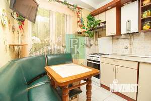 2-к квартира, вторичка, 40м2, 1/5 этаж