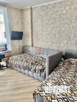 2-к квартира, вторичка, 56м2, 1/9 этаж