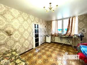 3-к квартира, вторичка, 62м2, 1/2 этаж
