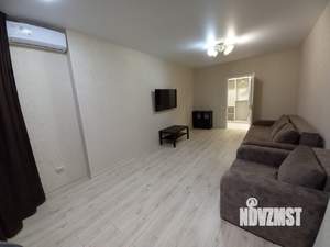 2-к квартира, вторичка, 64м2, 1/10 этаж