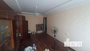 3-к квартира, вторичка, 72м2, 3/5 этаж