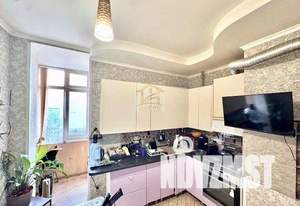 2-к квартира, вторичка, 56м2, 1/10 этаж