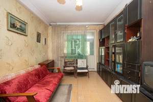 2-к квартира, вторичка, 43м2, 1/5 этаж