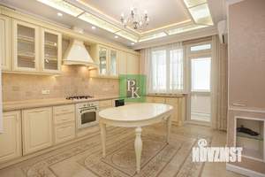 3-к квартира, вторичка, 80м2, 9/9 этаж