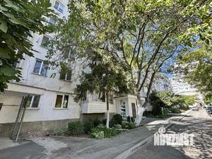 3-к квартира, вторичка, 65м2, 1/5 этаж