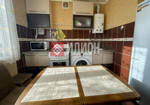 2-к квартира, вторичка, 42м2, 1/5 этаж