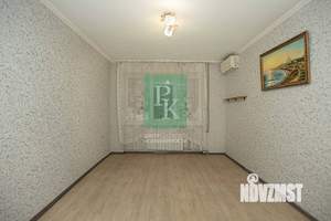 2-к квартира, вторичка, 43м2, 1/5 этаж