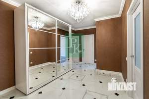 3-к квартира, вторичка, 82м2, 11/11 этаж