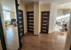 4-к квартира, вторичка, 147м2, 5/6 этаж