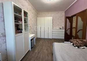 4-к квартира, вторичка, 90м2, 2/2 этаж