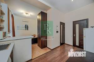 4-к квартира, вторичка, 70м2, 1/2 этаж