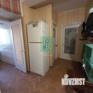 3-к квартира, вторичка, 58м2, 3/5 этаж