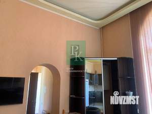 2-к квартира, вторичка, 101м2, 1/3 этаж