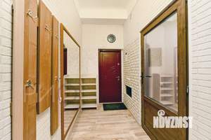 2-к квартира, вторичка, 64м2, 1/2 этаж
