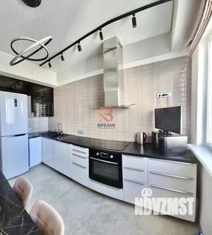 2-к квартира, вторичка, 54м2, 11/16 этаж