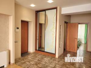 3-к квартира, вторичка, 112м2, 8/9 этаж