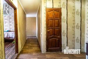 2-к квартира, вторичка, 44м2, 1/5 этаж