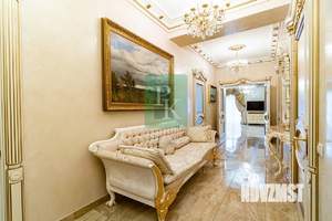 3-к квартира, вторичка, 125м2, 2/4 этаж