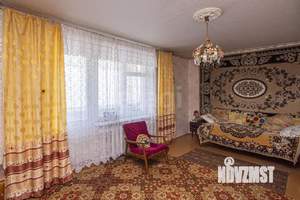 3-к квартира, вторичка, 82м2, 2/5 этаж