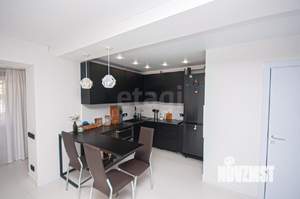 3-к квартира, вторичка, 68м2, 1/5 этаж