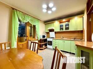 2-к квартира, вторичка, 55м2, 3/5 этаж