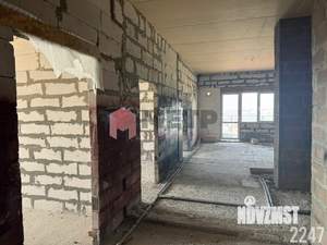 4-к квартира, вторичка, 97м2, 8/8 этаж