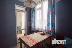 2-к квартира, вторичка, 52м2, 1/5 этаж